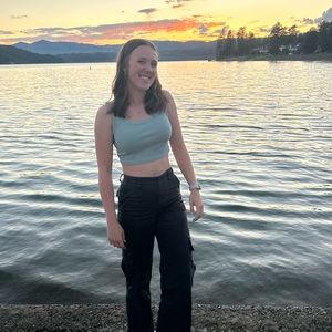 Meet your Posher, Natalie